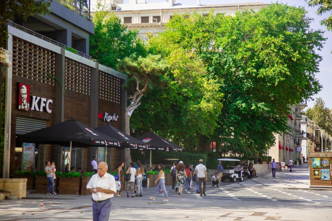 Land Of Fire Hostel Baku Exterior photo