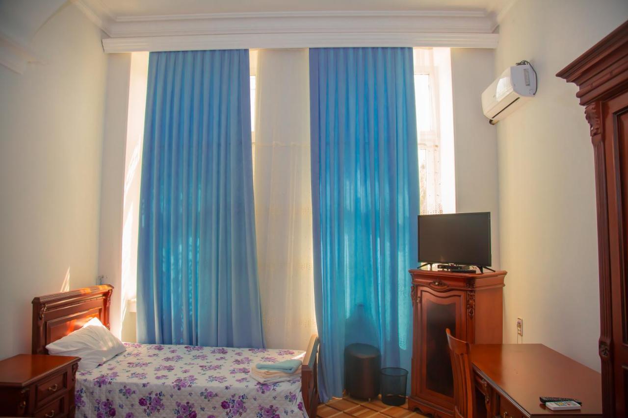 Land Of Fire Hostel Baku Exterior photo