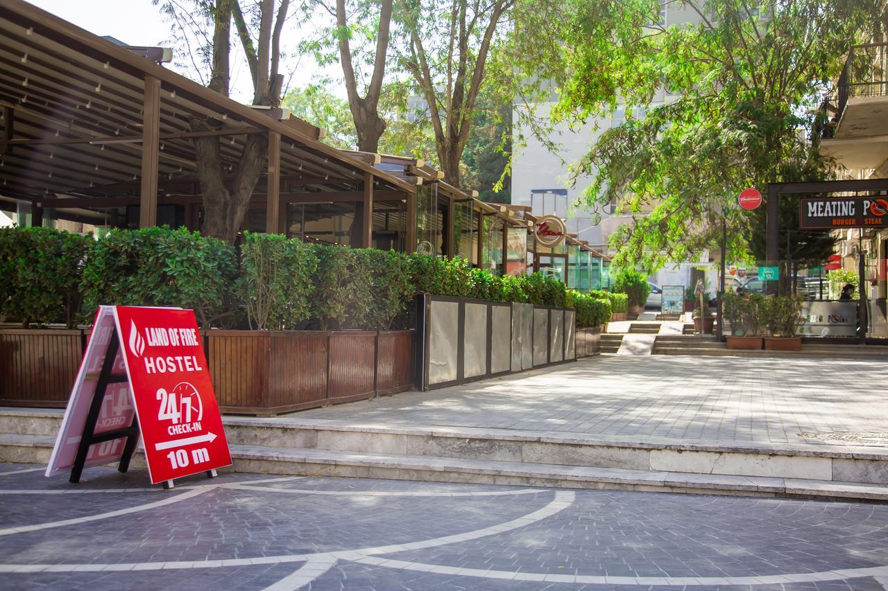 Land Of Fire Hostel Baku Exterior photo